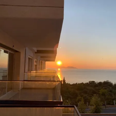 Grace & Solei Vlorë
